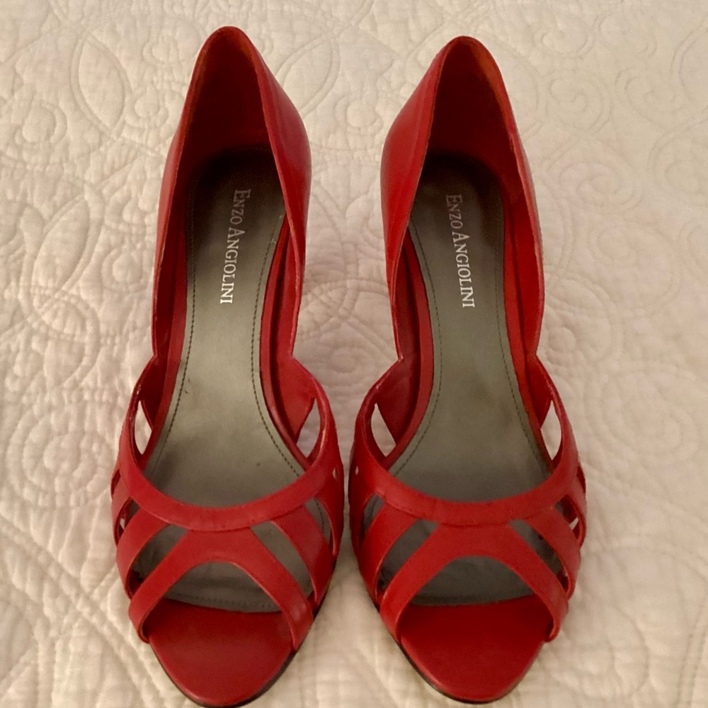 Enzo Angiolini Red Heels with Elegant Cutout Design